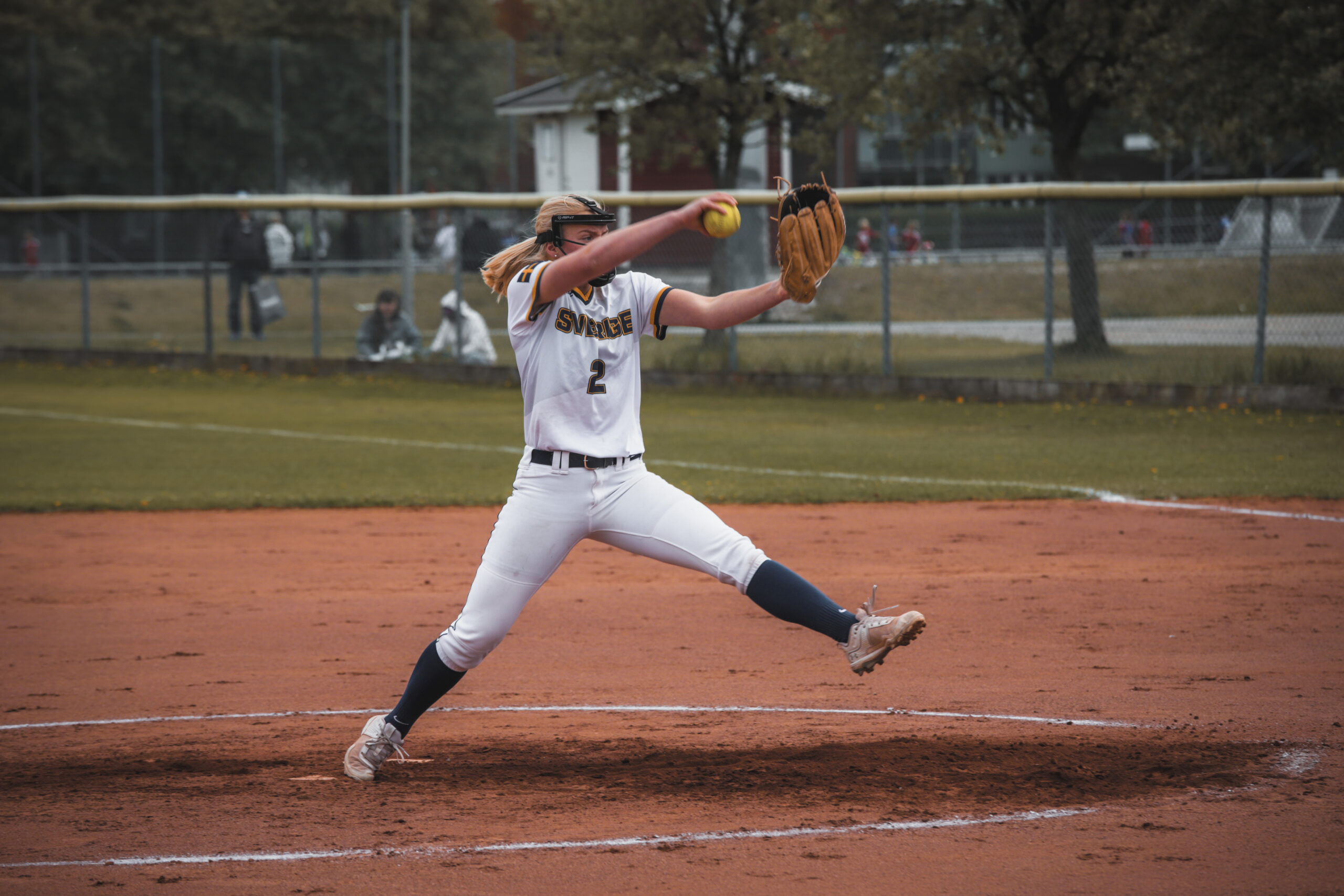 Frida Esters (FAL) pitchar