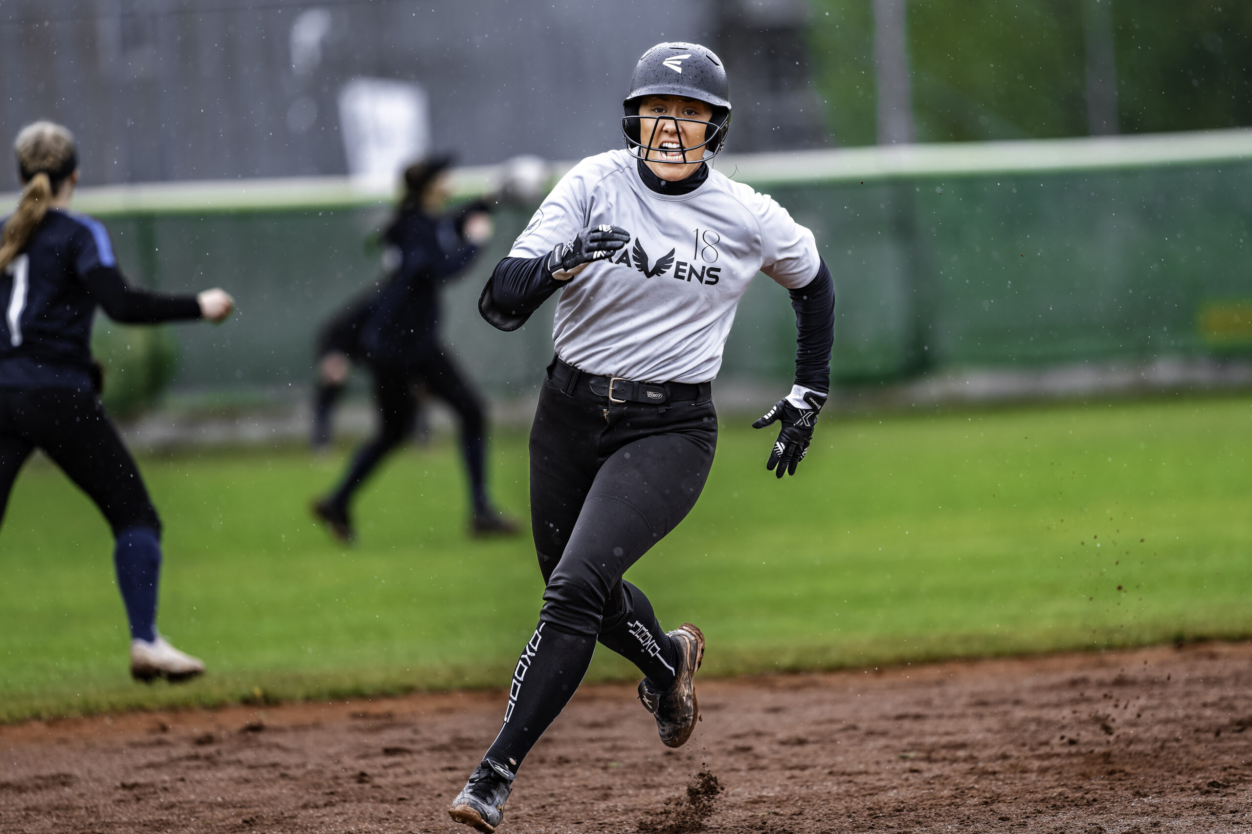 Dags för slutspel i softboll – Falun och Karlskoga gör upp om SM-guldet